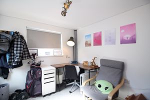 Photo 17- click for photo gallery